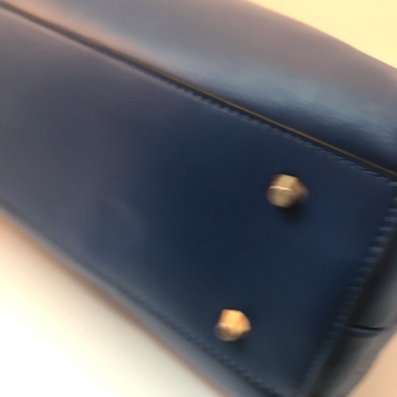 Danier Royal Blue Leather Bag - Picture 15 of 15